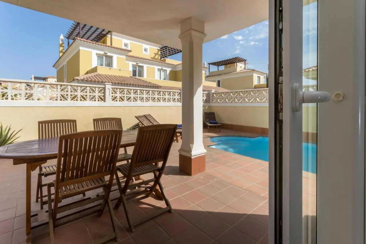 Preciosa Villa Con Piscina Privada - Villa Mapo Corralejo